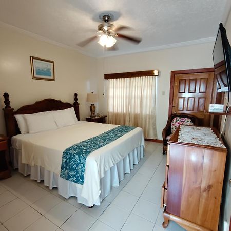 Rayon Hotel Negril Exterior foto