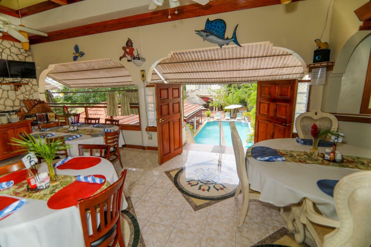 Rayon Hotel Negril Exterior foto